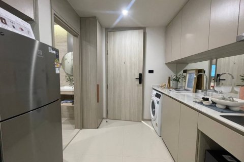 Condo in Bangkok, Thailand, 1 bedroom  № 162438 - photo 5