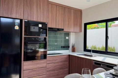 Chalet de 3 dormitorios en Phuket, Tailandia № 151057 - foto 6