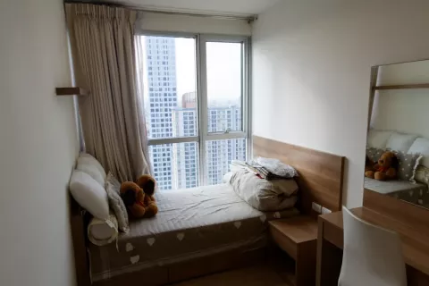 Condominio de 2 dormitorios en Khlong Toei, Bangkok, Tailandia № 134410 - foto 7