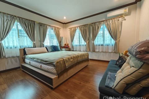 Haus in Pattaya, Thailand 3 Schlafzimmer № 152372 - Foto 4