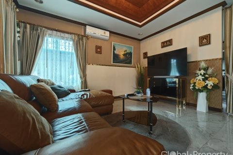 Haus in Pattaya, Thailand 3 Schlafzimmer № 152372 - Foto 6