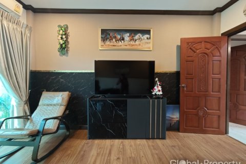 Haus in Pattaya, Thailand 3 Schlafzimmer № 152372 - Foto 13