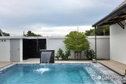 Casa de 3 dormitorios en Pattaya, Tailandia № 152370 - foto 13