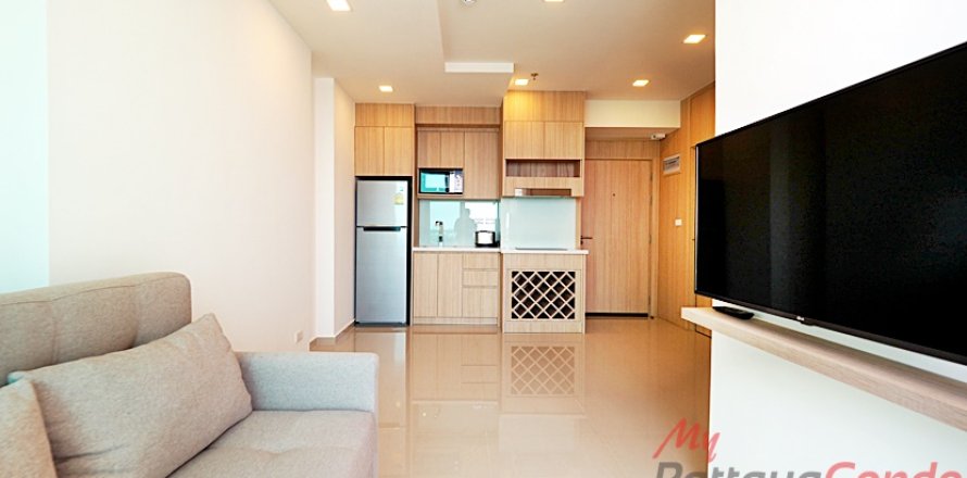 Condominio de 1 dormitorio en Bang Lamung, Tailandia № 152368