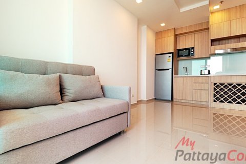 Condominio de 1 dormitorio en Bang Lamung, Tailandia № 152368 - foto 5