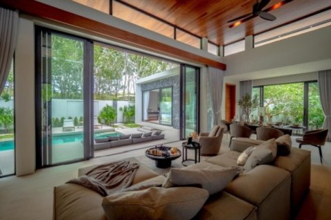 Villa in Phuket, Thailand 3 bedrooms № 191194
