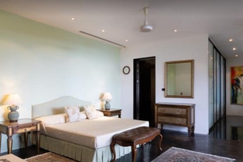 Villa in Kamala, Thailand 5 bedrooms № 191195 - photo 27