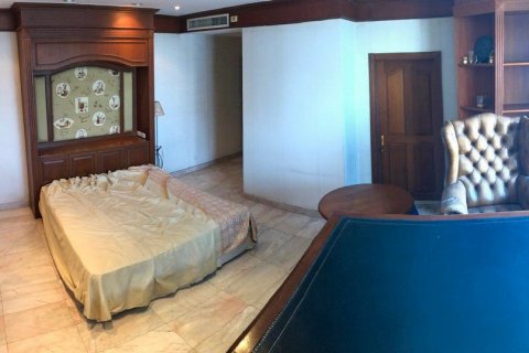 Condominio de 2 dormitorios en Yan Nawa, Bangkok, Tailandia № 138543 - foto 10