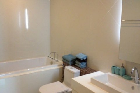 Condominio de 2 dormitorios en Pattaya, Tailandia № 8656 - foto 10