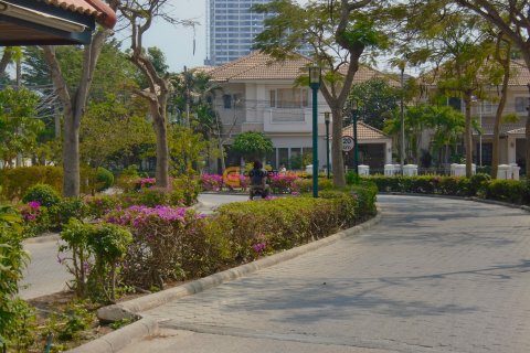 Estudio en el condominio en Jomtien Beach, Pattaya, Tailandia № 204859 - foto 8