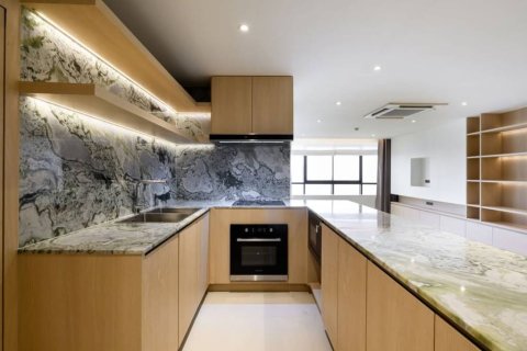 Condominio de 3 dormitorios en Pattaya, Tailandia № 172891 - foto 4