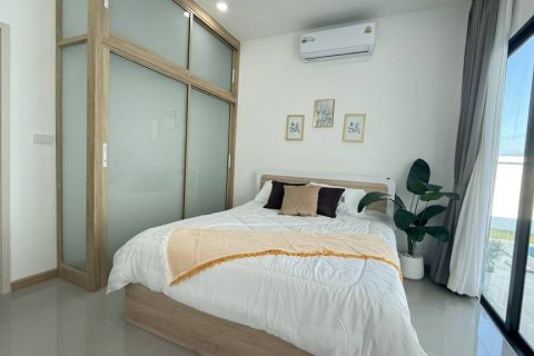 Chalet de 3 dormitorios en Hua Hin, Tailandia № 172887 - foto 9