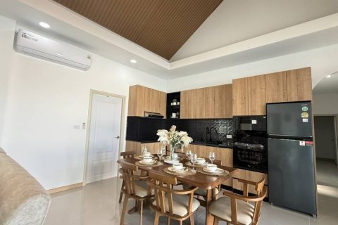 Chalet de 3 dormitorios en Hua Hin, Tailandia № 172887 - foto 4