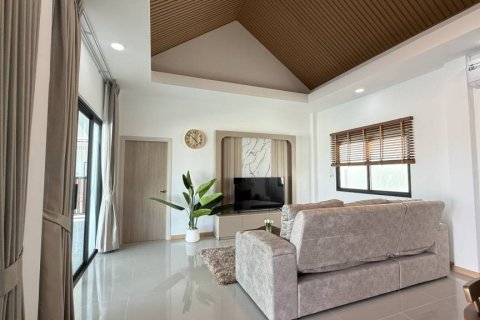 Chalet de 3 dormitorios en Hua Hin, Tailandia № 172887 - foto 3