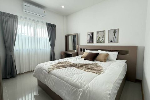Chalet de 3 dormitorios en Hua Hin, Tailandia № 172887 - foto 6
