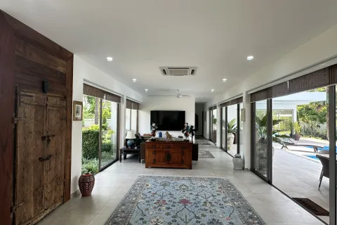 Chalet de 3 dormitorios en Hang Dong, Tailandia № 154290 - foto 2