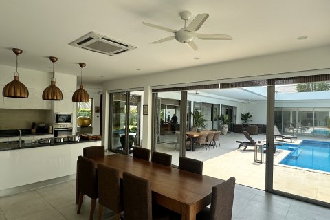Chalet de 3 dormitorios en Hang Dong, Tailandia № 154290 - foto 3