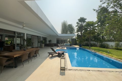 Chalet de 3 dormitorios en Hang Dong, Tailandia № 154290 - foto 10