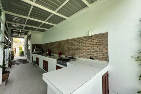 Chalet de 3 dormitorios en Hang Dong, Tailandia № 154290 - foto 24