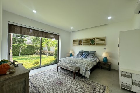 Chalet de 3 dormitorios en Hang Dong, Tailandia № 154290 - foto 4