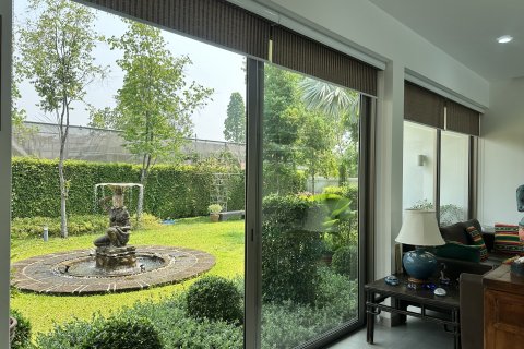 Chalet de 3 dormitorios en Hang Dong, Tailandia № 154290 - foto 16