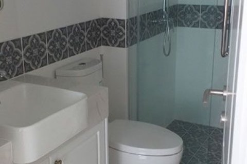 Condominio de 1 dormitorio en Jomtien Beach, Pattaya, Tailandia № 204262 - foto 2