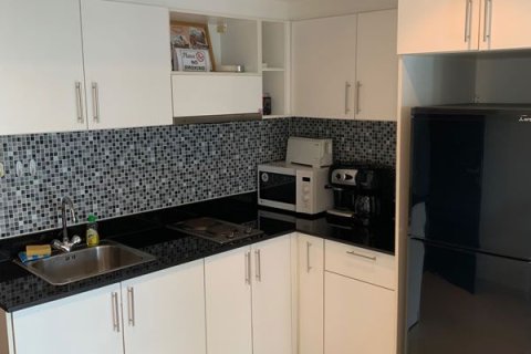 Condominio de 1 dormitorio en Pattaya, Tailandia № 204258 - foto 4
