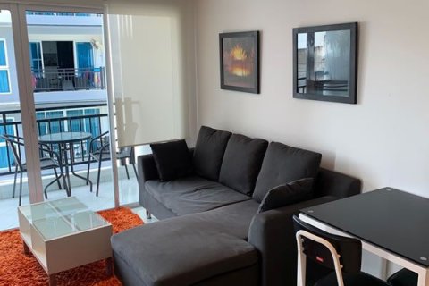 Condominio de 1 dormitorio en Pattaya, Tailandia № 204258 - foto 5