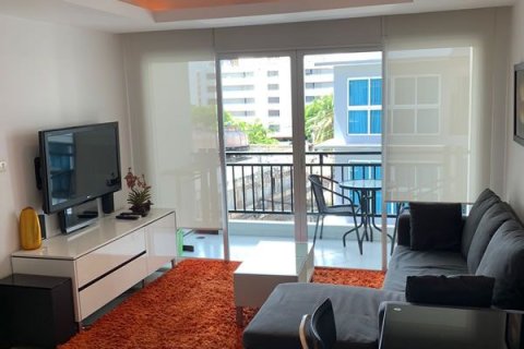Condominio de 1 dormitorio en Pattaya, Tailandia № 204258 - foto 2
