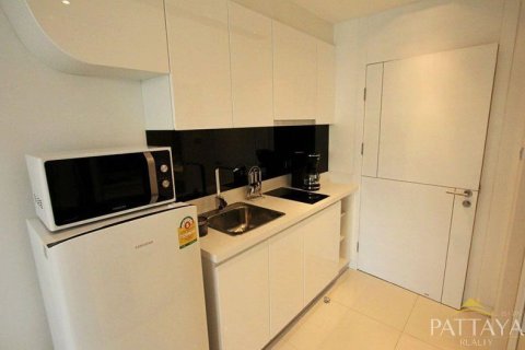 Condominio de 1 dormitorio en Pattaya, Tailandia № 204264 - foto 2
