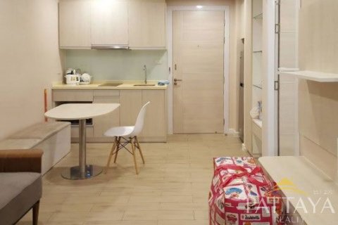 Condo sur Jomtien Beach, Pattaya, Thaïlande, 1 chambre  № 204260