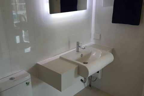 Condominio de 1 dormitorio en Pattaya, Tailandia № 204263 - foto 6
