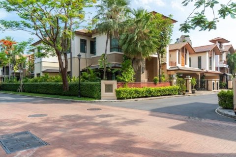 วิลล่าในกรุงเทพฯ, ประเทศไทย 4 ห้องนอน № 133645 - รูปถ่าย 20