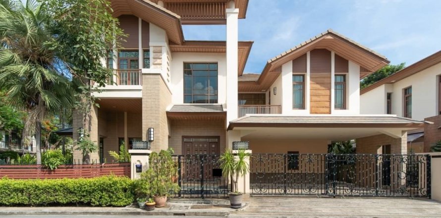 วิลล่าในกรุงเทพฯ, ประเทศไทย 4 ห้องนอน № 133645