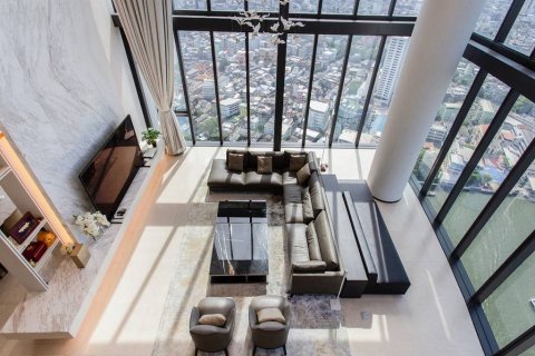 Condominio de 4 dormitorios en Khlong San, Bangkok, Tailandia № 133646 - foto 7
