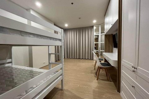 Ático de 2 dormitorios en Sathon, Bangkok, Tailandia № 133641 - foto 13