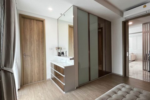 Ático de 2 dormitorios en Sathon, Bangkok, Tailandia № 133641 - foto 9