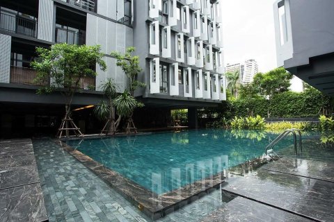 Condominio de 3 dormitorios en Watthana, Bangkok, Tailandia № 133642 - foto 17