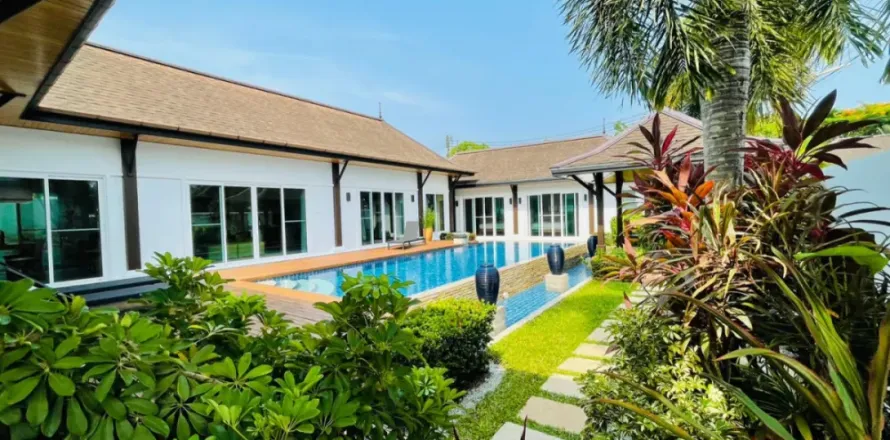 Chalet de 4 dormitorios en Phuket, Tailandia № 233420