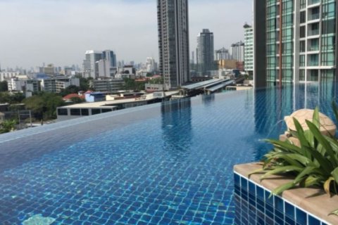 Condominio de 1 dormitorio en Bangkok, Tailandia № 157631 - foto 7