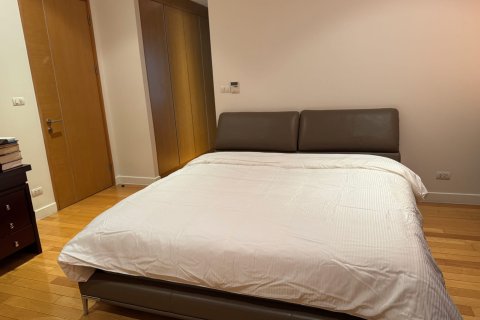 Condo in Khlong Toei, Bangkok, Thailand, 3 bedrooms № 190957 - photo 5