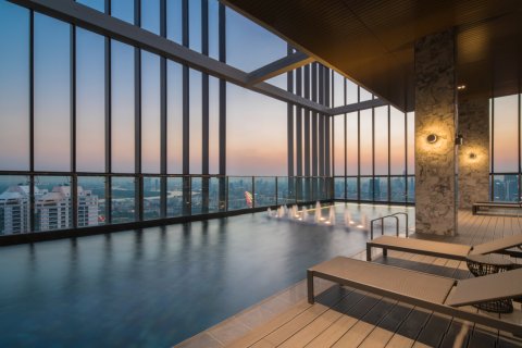 Condominio de 3 dormitorios en Watthana, Bangkok, Tailandia № 190955 - foto 15