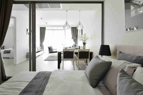 Condominio de 2 dormitorios en Thonburi, Bangkok, Tailandia № 183124 - foto 6
