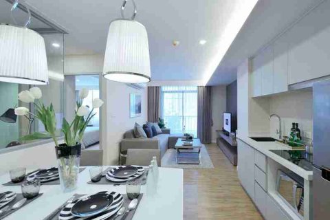 Condominio de 2 dormitorios en Thonburi, Bangkok, Tailandia № 183121 - foto 4