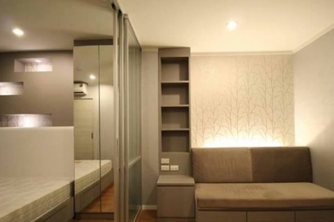 Condominio de 1 dormitorio en Bangkok, Tailandia № 206125 - foto 2