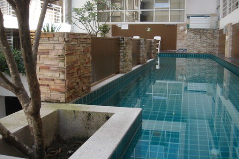 Condominio de 1 dormitorio en Bangkok, Tailandia № 206124 - foto 2