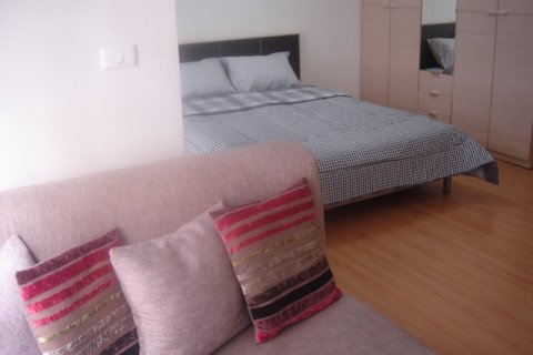 Condominio de 1 dormitorio en Bangkok, Tailandia № 206124 - foto 4