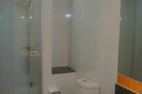 Condominio de 1 dormitorio en Bangkok, Tailandia № 206124 - foto 3
