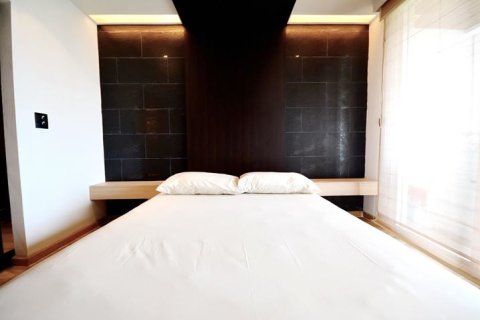Condominio de 1 dormitorio en Bangkok, Tailandia № 206122 - foto 9