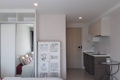 Estudio en el condominio en Sathon, Bangkok, Tailandia № 206123 - foto 4